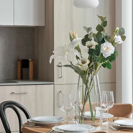 Appartement Bright & Cozy With Parking And Balcony By Renters *