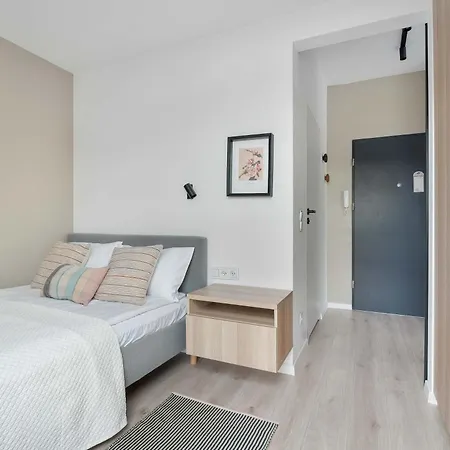 Appartement Bright & Cozy With Parking And Balcony By Renters